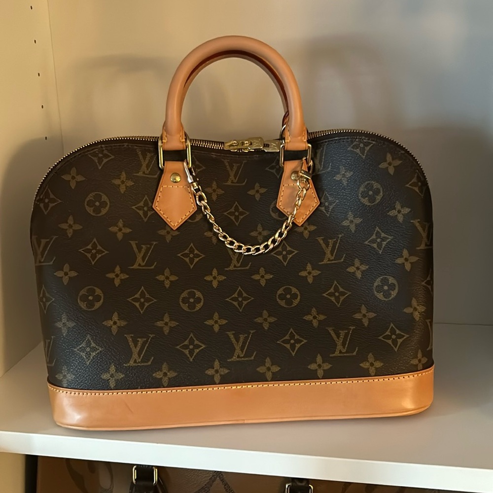 Authentic LV Monogram Alma Pm